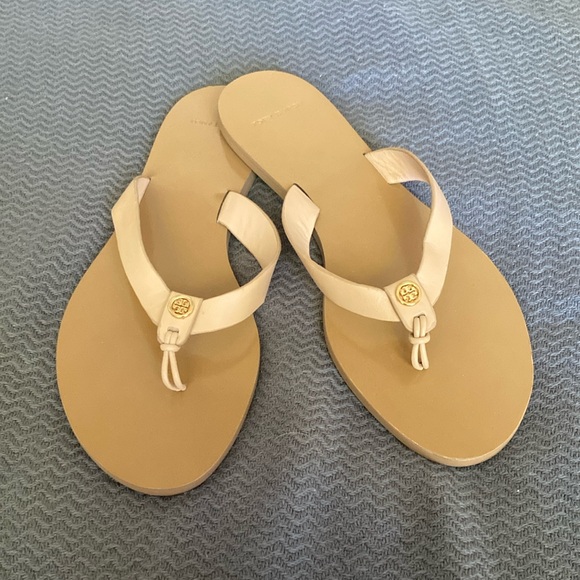 Tory Burch Shoes - Newer worn Tory Burch sandals s.10,5